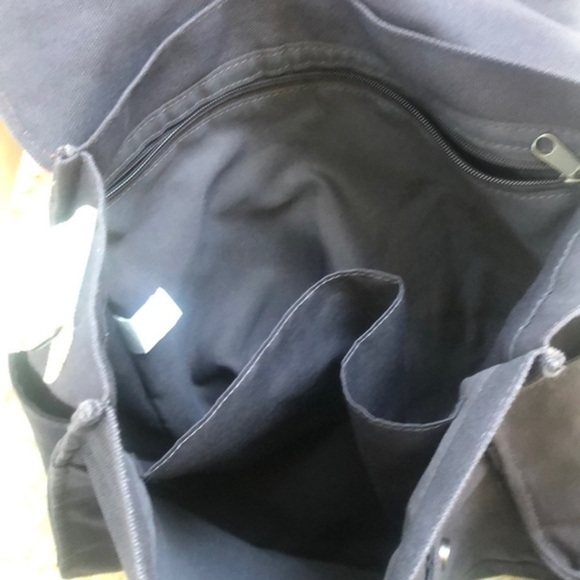 DISNEY | Disney x Junk Food Mickey Mouse Messenger Bag - Picture 6 of 7